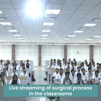 Live streaming of surgical process in the classrooms